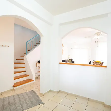 Casa vacanze Casa Romy - 3 Bedroom Townhouse Direkt Am Pool